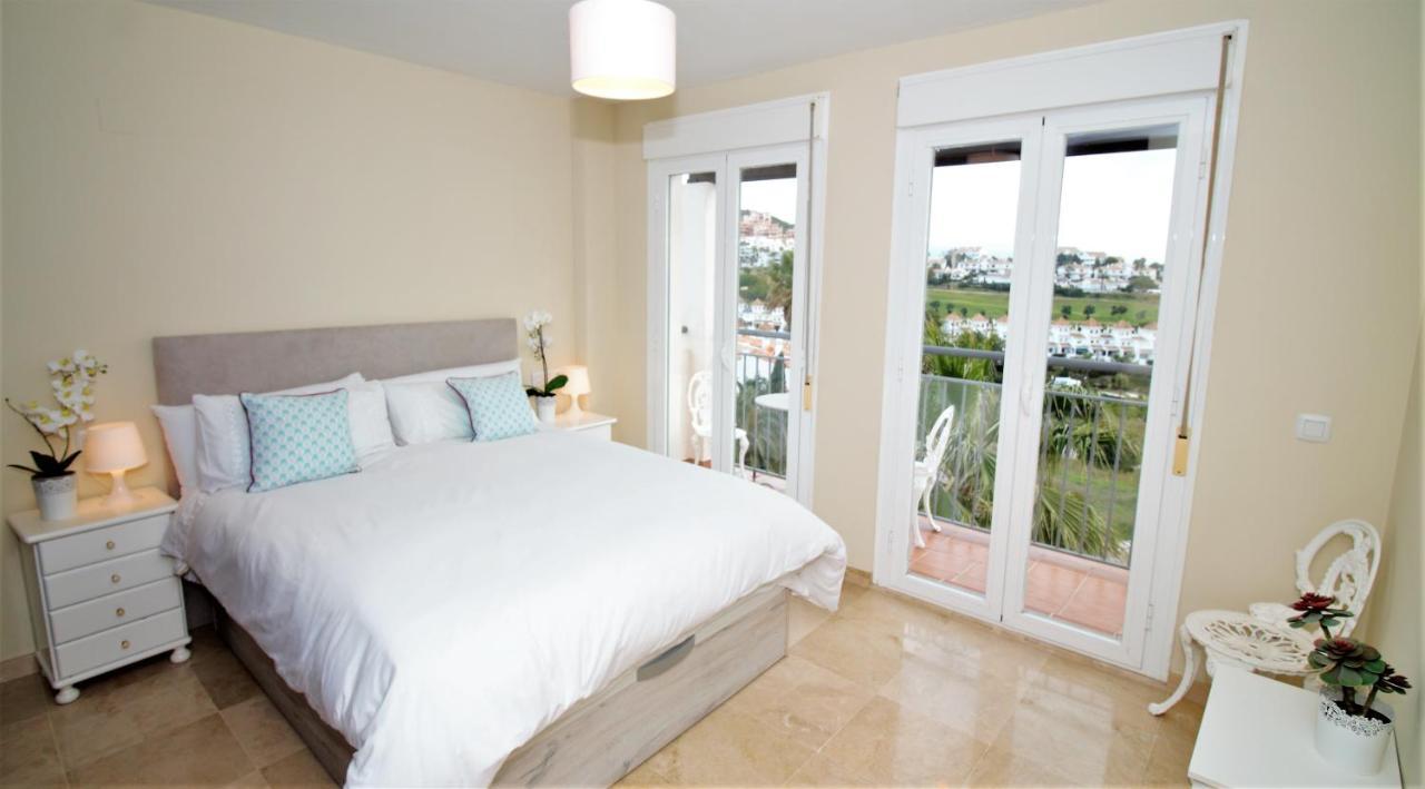 Villa Rosa Luxury Private Large Villa To Rent Manilva Buitenkant foto